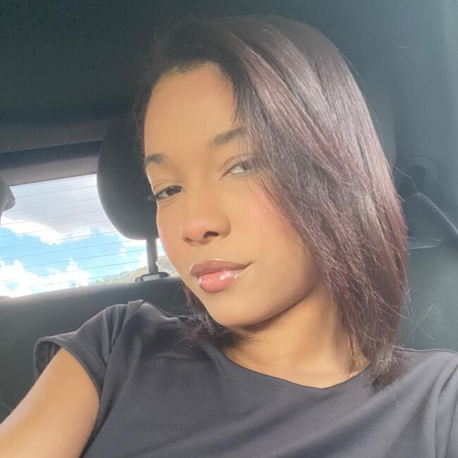 Babá em Planaltina: Samira Gomes