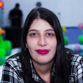 Babá Rio Preto: Larissa