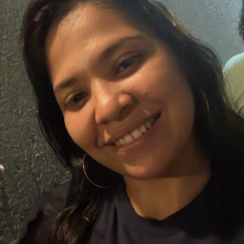 Babysitter in Aracaju: Amanda