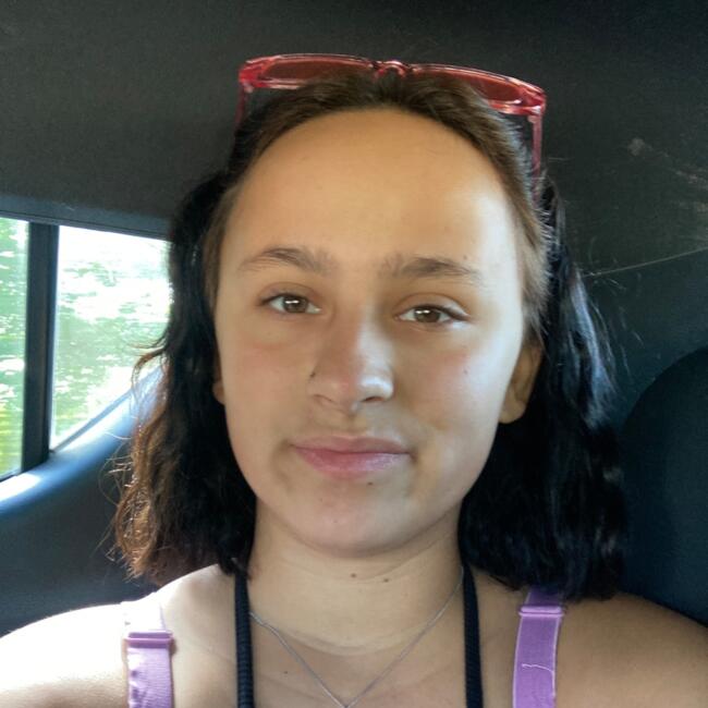 Babysitter in Flobecq: Nolena