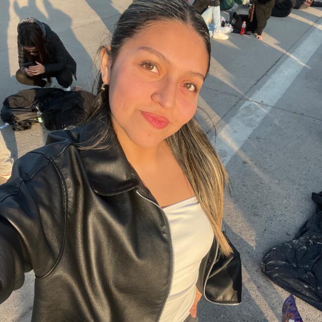 Babysitter in Valdivia: Darlyn