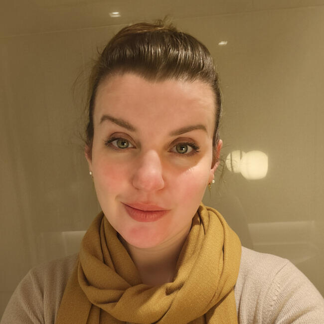 Babá em Passo de Torres: Daiane