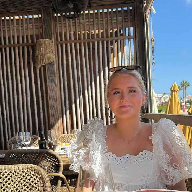 Babysitter in Wassenaar: Lara