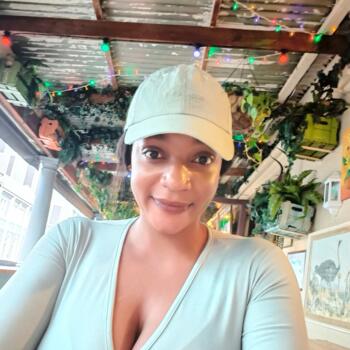 Babysitter in Cape Town: Stencia