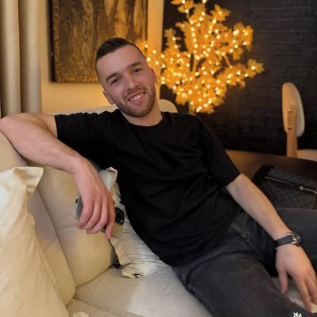 Babysitjob in Zandhoven: Egers