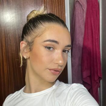 Canguro en Camas: Zaira
