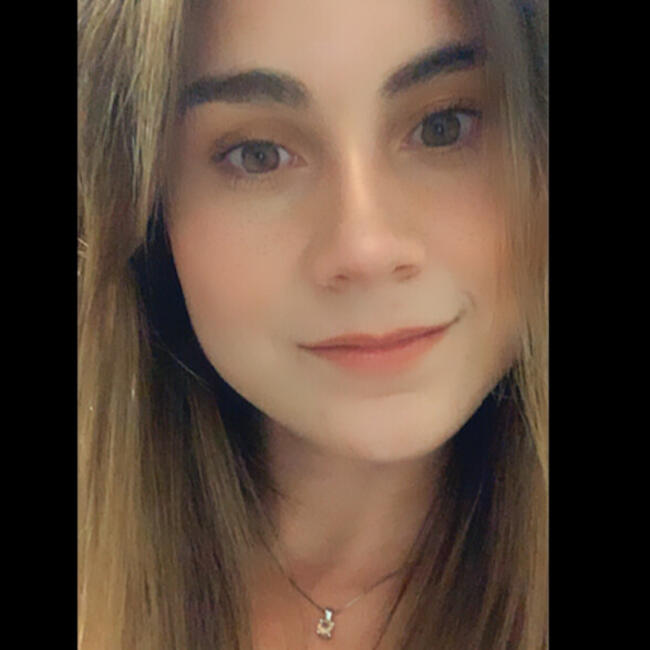 Babysitting job in Pereira: Diana