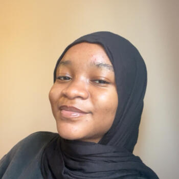 Babysitter in Wolverhampton: Aishat