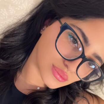בייביסיטר חולון: נויה
