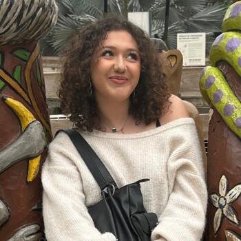 Baby-sitter Alès: Iness