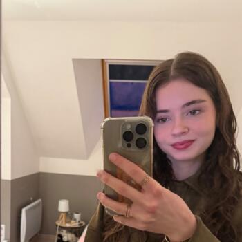 Babysitter in Nogentel: Emeline