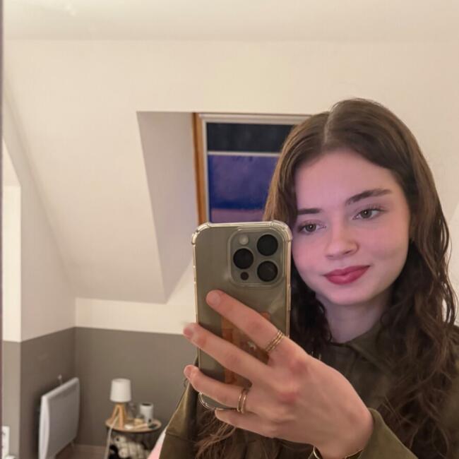 Babysitter in Nogentel: Emeline