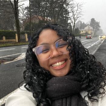 Babysitter in Renens: Andie