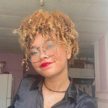 Babá em Salvador: Juliana