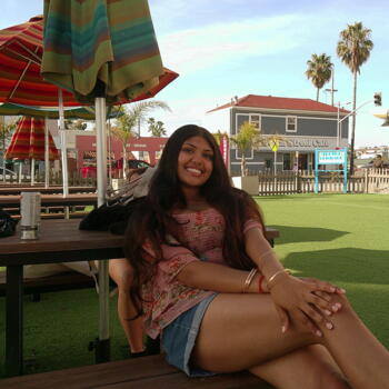 Babysitter in Stockton: Avantika