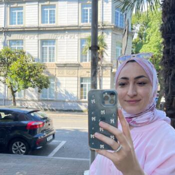 Babysitting job in Batumi: babysitting job Esra