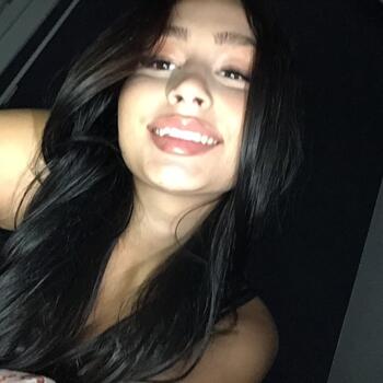 Babysitter in Bougival: Léa