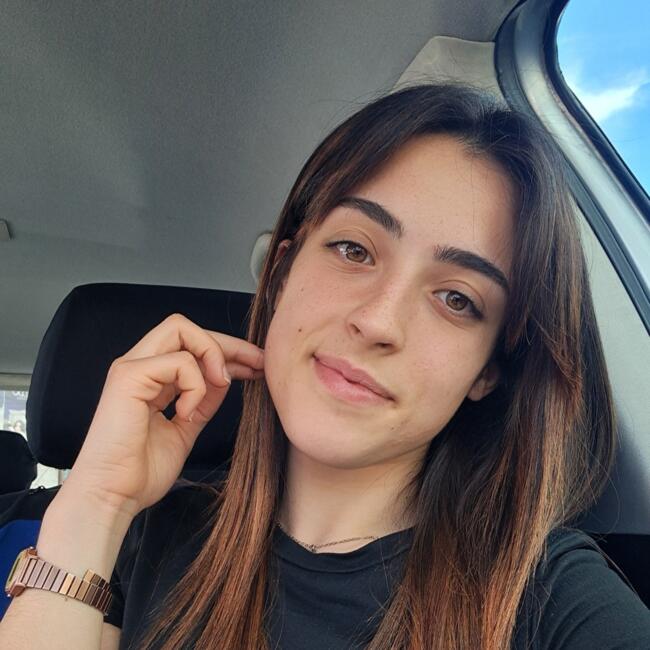 Babysitter in Barletta: Federica