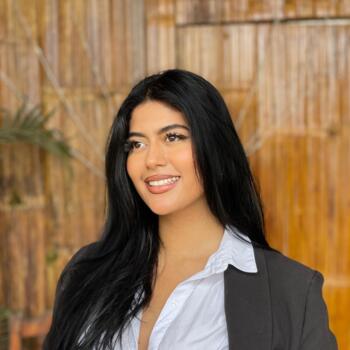 Niñera en Quevedo: Taty