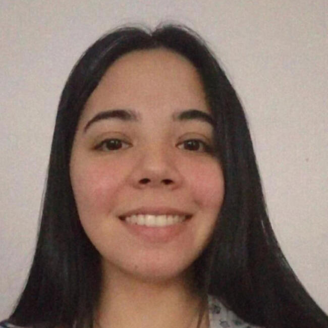 Niñera en Isidro Casanova: Johanna