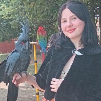 Babysitter in Midrand: Hailey