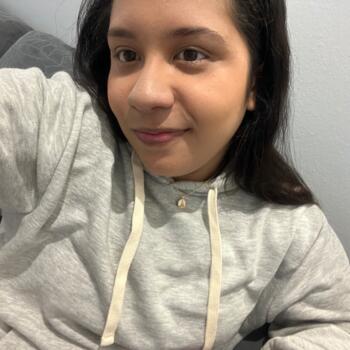 Canguro Sant Adrià de Besòs: Andrea Salazar