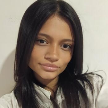 Babysitter in Morón: Florencia