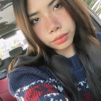 Babysitter Cayma: Azumi Lira