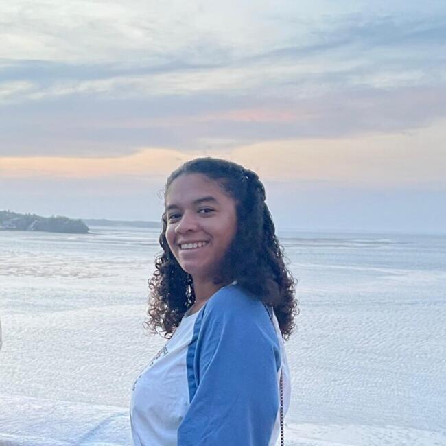 Babysitter in São José de Ribamar: Maria