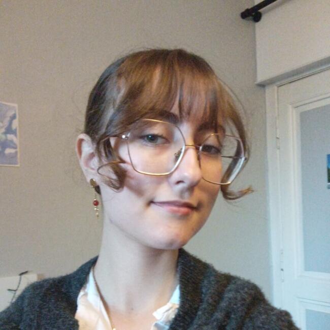 Babysitter in Angers: Mérédith