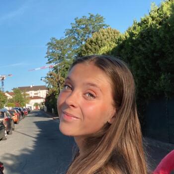 Baby-sitter in Rueil-Malmaison: Oceane