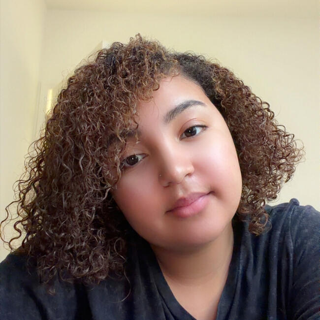 Babysitter in Visalia: Shania