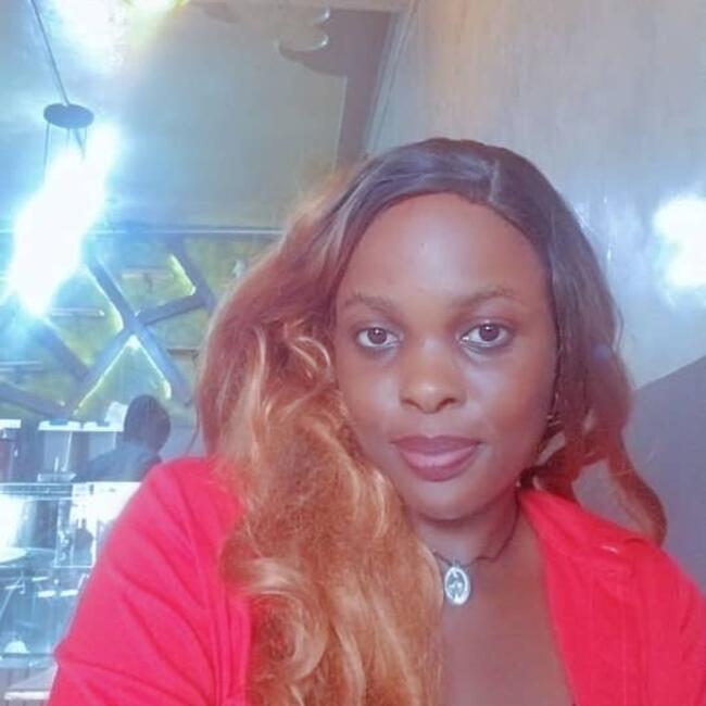 Babysitter in Kampala: Vivian bae