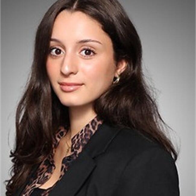 Babysitter in Sutton: Natacha