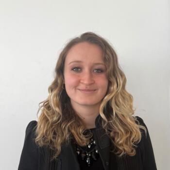 パリ のベビーシッター: Helena