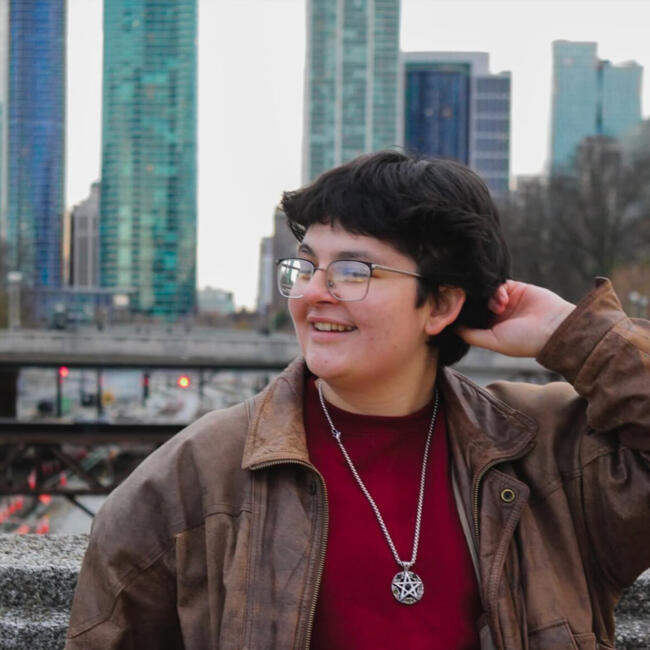 Babysitter in Kalamazoo: Isabella