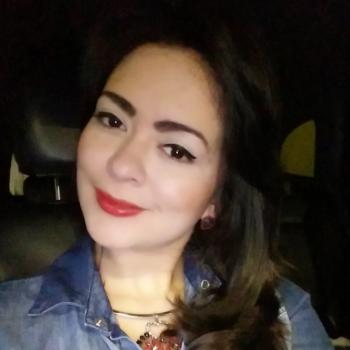 Trabajo de niñera Floridablanca: trabajo de niñera Angelica maria