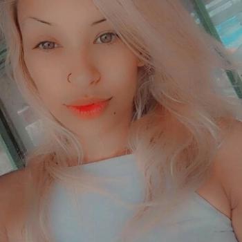 Babá em Pinhais: Thais