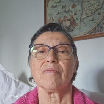 Babysitter στην περιοχή Νέα Φιλαδέλφεια: Βάσω