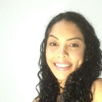 Babysitter Campinas: Loren Horane