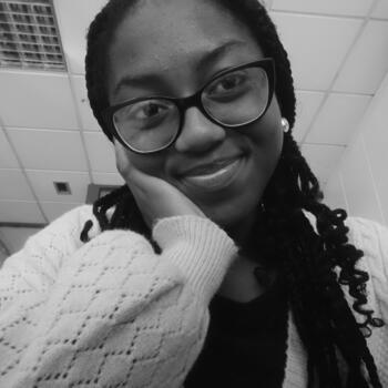 Babysitter Santo Tirso: Estefânia