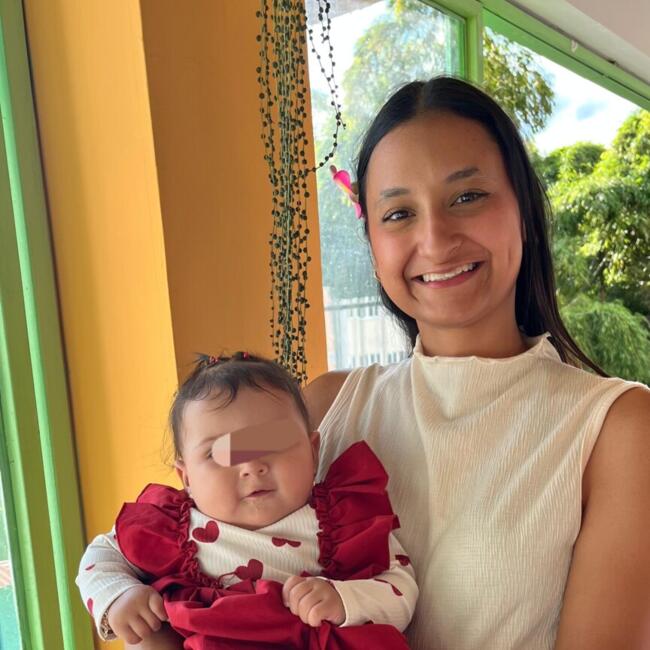 Niñera en Dos Quebradas: Valentina