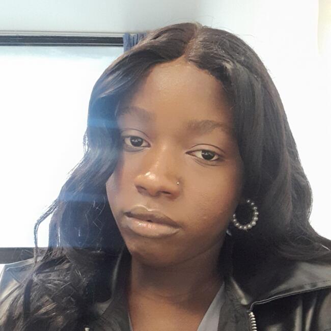 Babysitter in Marseille: Oumou