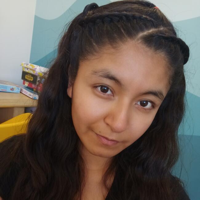 Babysitter in Venceremos: Yessiel