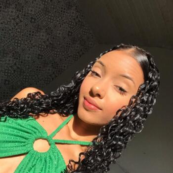 Babá em Vespasiano: Mayara