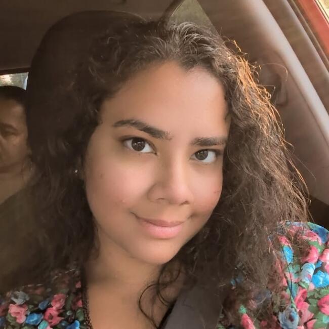 Baby-sitter in Toronto: Ishveen (Ish)