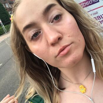 Babysitter in Glasgow: Jessica