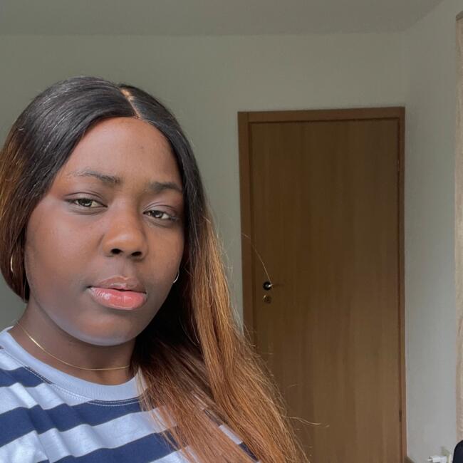 Babysitter in Bucharest: Gyadèle Vianney