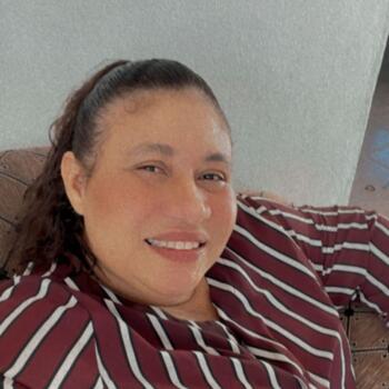 Babysitter Santo Domingo Este: Lourdes