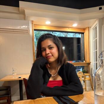 Babysitter in Greater Sudbury: Aayusha